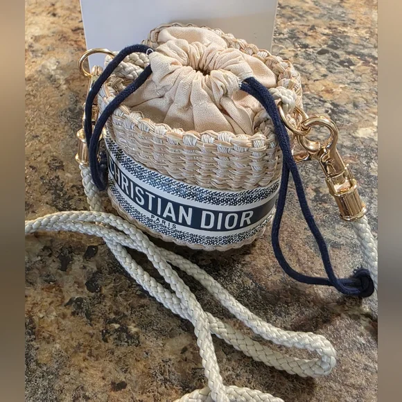 NIB Christian Dior Beige and Navy Drawstring Bucket - Picture 4 of 6